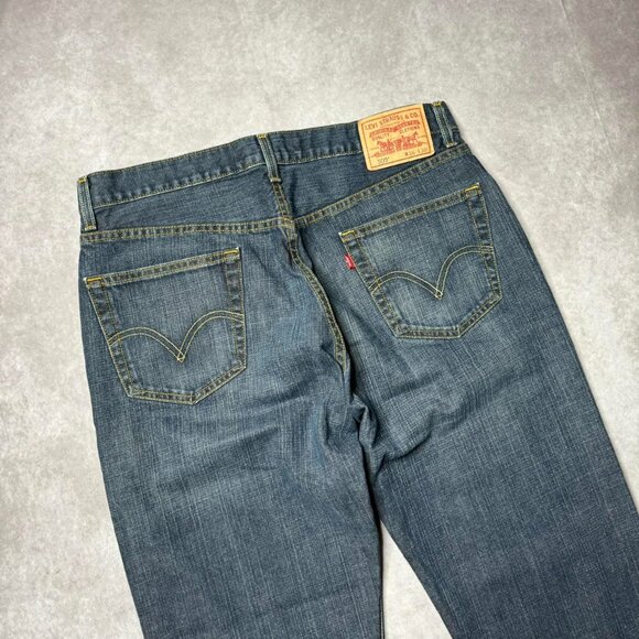Levi 505 Denim Jeans - Picture 4 of 6